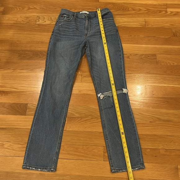 Abercrombie & Fitch the 90s slim straight ultra high rise jeans size 28/6L. - Picture 7 of 11